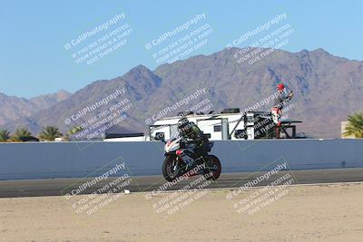 media/Nov-06-2023-Moto Forza (Mon) [[ce023d0744]]/4-Beginner Group/Session 4 (Finish Line Checker)/